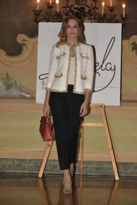 22 Sartoria Angela Pe 17