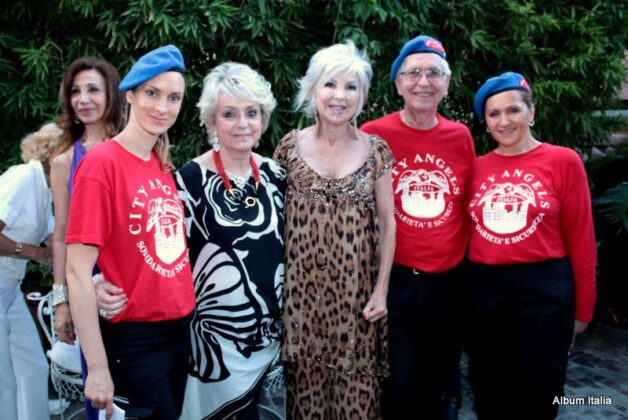 Daniela Javarone Con Cesarina Ferruzzi E I City Angels