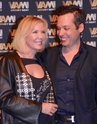 Katherine Con Il Suo Compagno Dominique Zoida