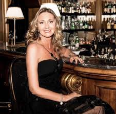 Daniela-Corti