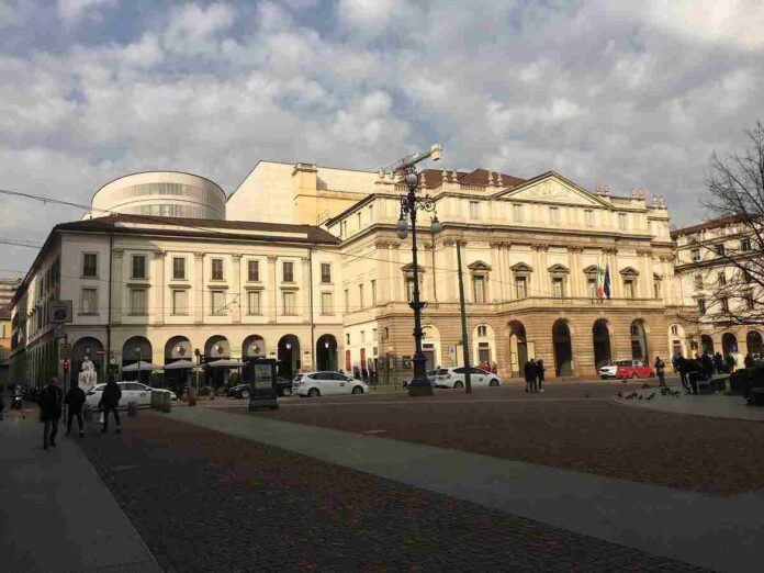 Milano Piazza della Scala