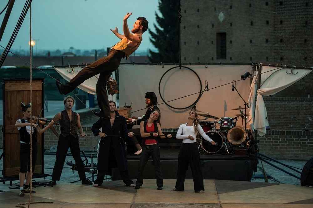 Circo Zoe Naufragata Ph Andrea Macchi