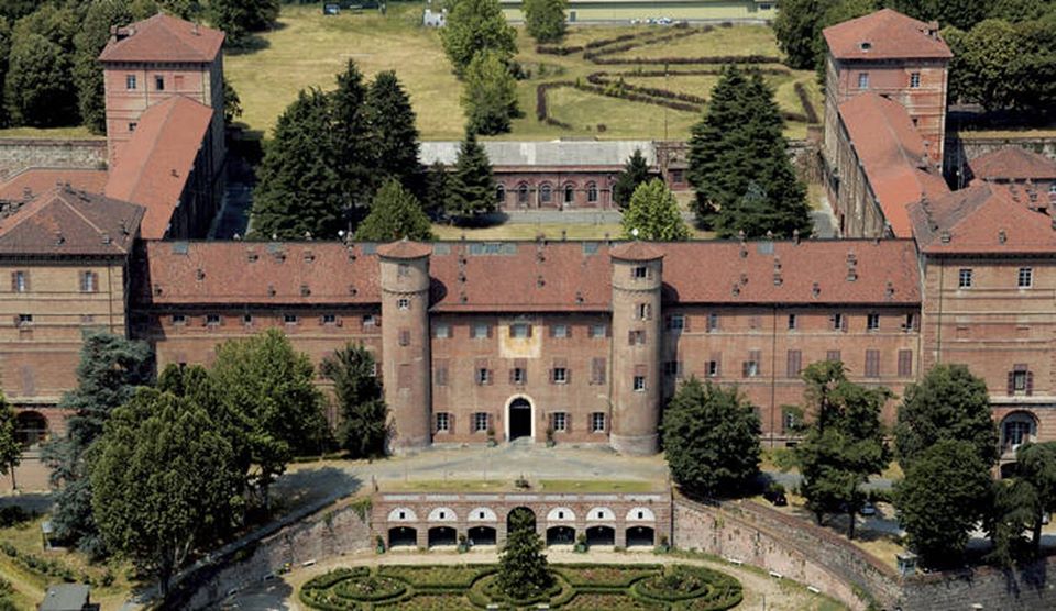castello moncalieri2