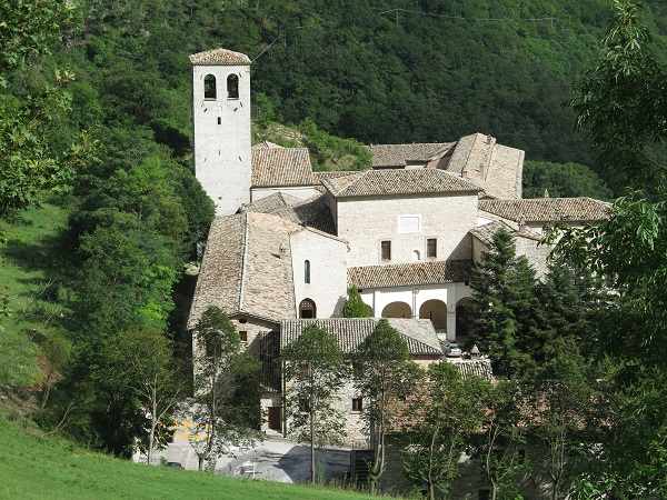 Fonte Avellana1