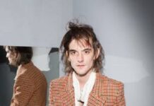 Milano. Alla Triennale Francesco Sacco con il suo album d’esordio “La voce umana”