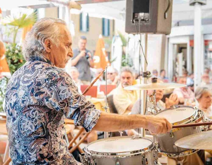Il batterista Alberto Botta Il batterista Alberto Botta
