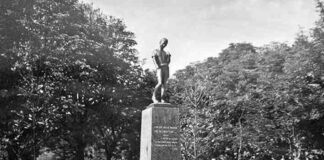 Milano - Fontana a Pinocchio 1