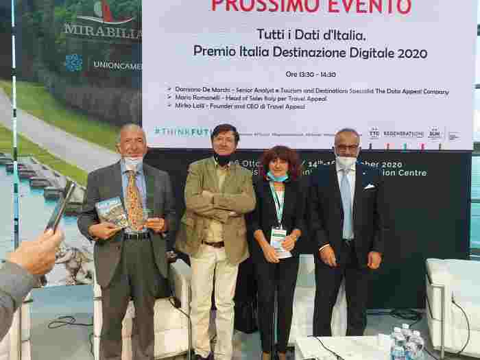Angelo serri e Massimo Cupillari premiazione GIST Travel Food Award