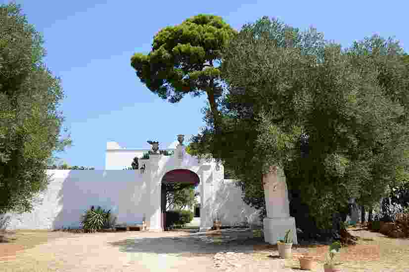 Ostuni masseria Brancati Facciata