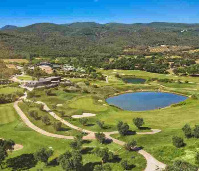 Hole 9 Hole 9