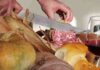muletta al taglio con grissia e vino