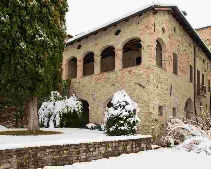 Rocca Valle Castrignano neve 2021