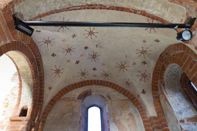 Chiesa Santa Maria alla fonte Milano 5