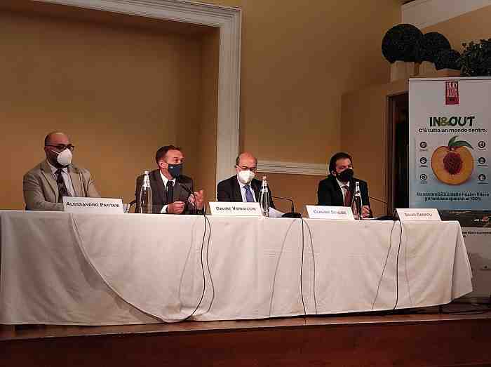 CONFERENZA STAMPA Gli Oratori 