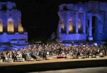 Palermo. Al Teatro di Verdur “BARCELONA OPERA ROCK” orchestra siciliana l 1 min