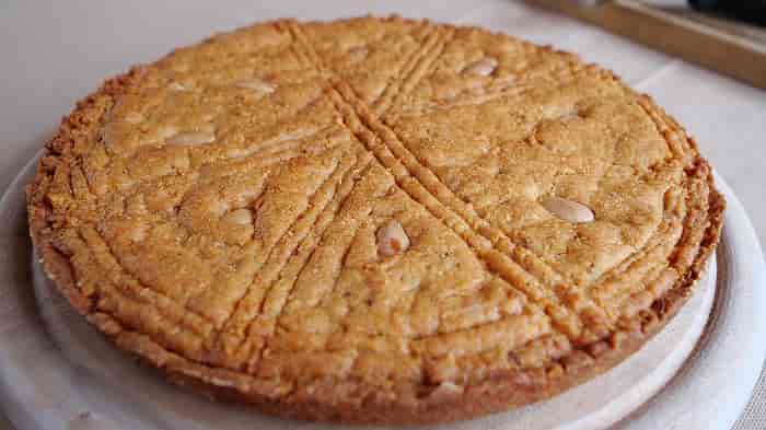 torta di mandorle min