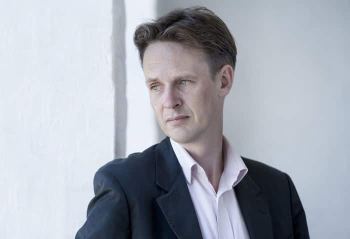 Ian Bostridge c Sim Canetty Clarke