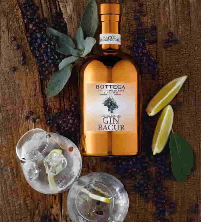 Gin Bacur ambientato Gin Bacur ambientato