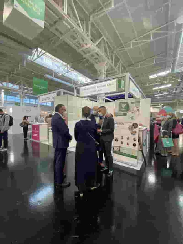 4 FOTO STAND SCIALLAMI MAPIC 2021