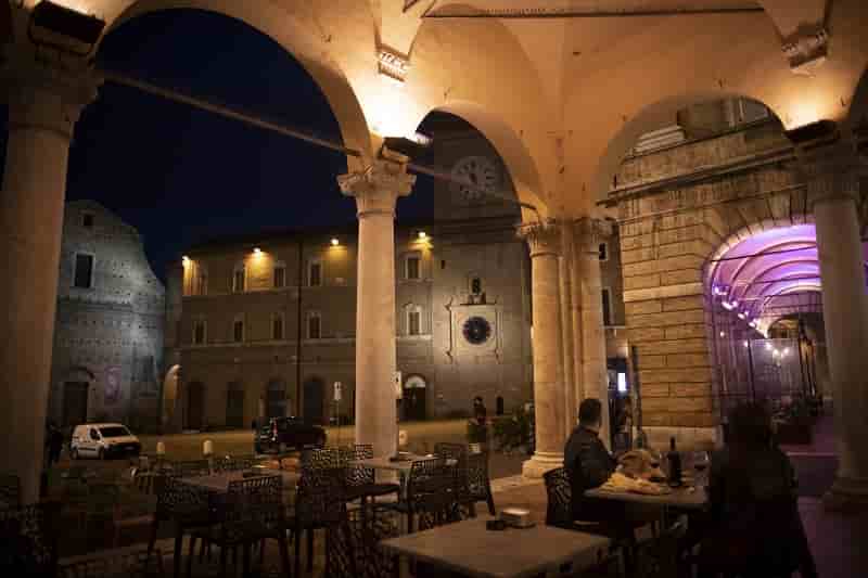 Macerata Loggia dei mercanti