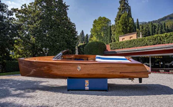 Villa d'Este Style Electric Yachting 1194 credit Bluepassion