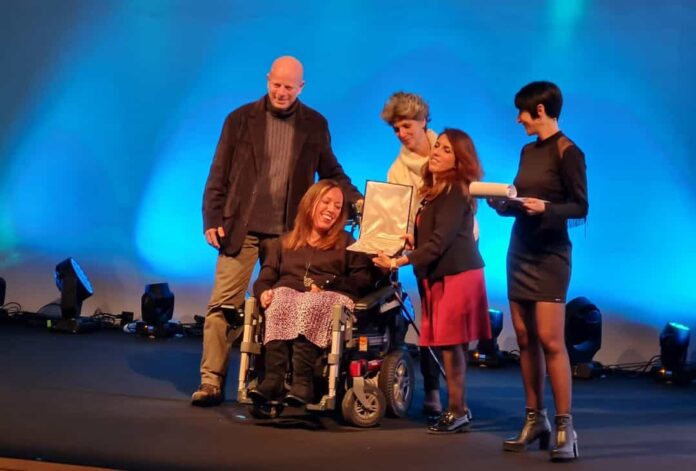 Simona Spinoglio Famiglie SMA Paola Tomasi Centri Clinici NeMO Simona Spinoglio Famiglie SMA Paola Tomasi Centri Clinici NeMO