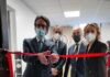 IVI inaugura la Clinica di I livello a Milano Assessore Bertole dott. Ginefra prof Pellicer dott.ssa Pozzobon - taglio nastro IVI Milano