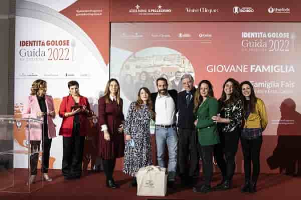 La famiglia Fais al momento della premiazione