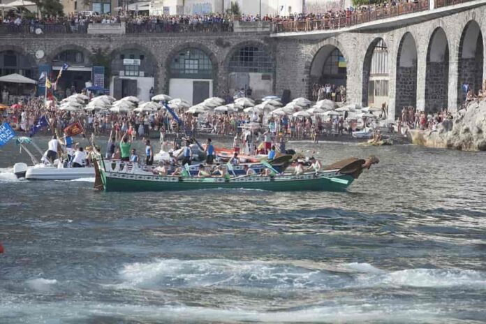 Amalfi Regata Storica l'arrivo