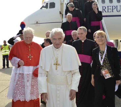 Il Santo Padre &egrave; atterrato a Linate