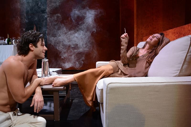Una scena di "La dolce ala della giovinezza" con Elena Sofia Ricci e Gabriele Anagni