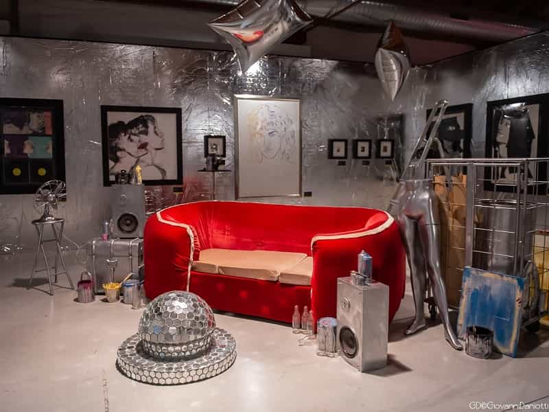 WARHOL La pubblicità della forma Sala divano