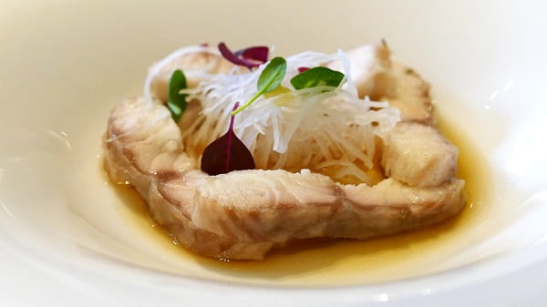 anguilla affumivata daikon e brodo dashi