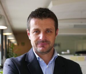 Luca Bruni senior manager change pwc ital