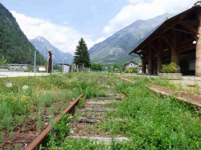 Aosta Pre S.Didier Stazione di MORGEX Aosta Pre S.Didier Stazione di MORGEX