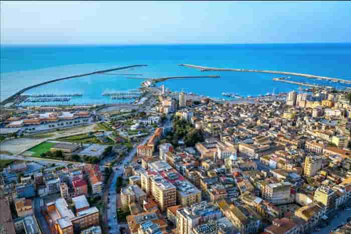 Panoramica Porto Turistico Marina di Cala del Sole