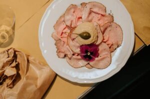 dLanga Vitello tonnato