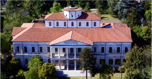 VILLA CACCIA