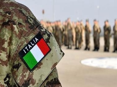 La naja Abolizione servizio di leva