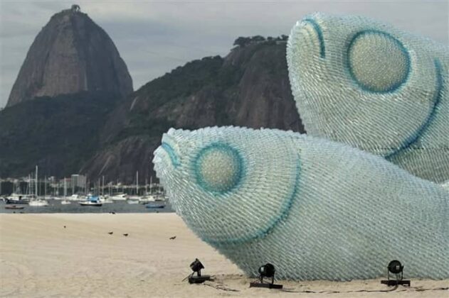 8.La scultura del Pesce2012 06 19t211016z 1 cbre85i1mtn00 rtroptp 3 un climate credit by NBC News