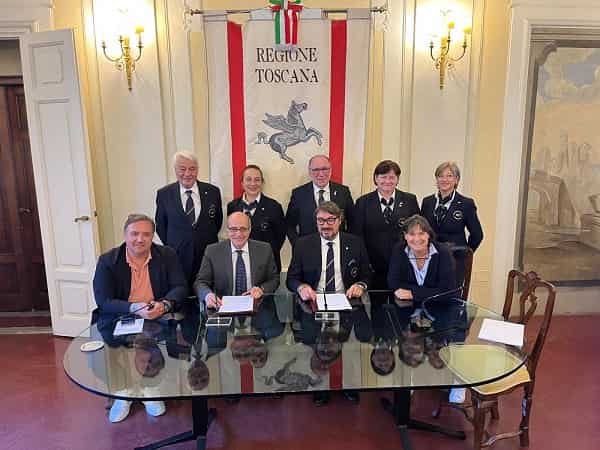 Il team Vetrina Toscana