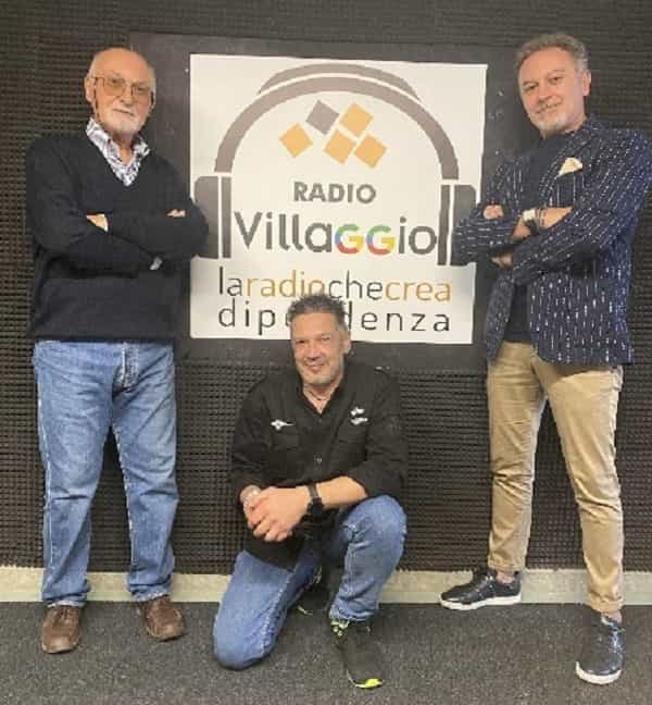 il presidente Giuseppe Paolo Belletti e il direttore Patrizio Lamonaca. Al centro Gabriele Rambelli, referente della Web Radio