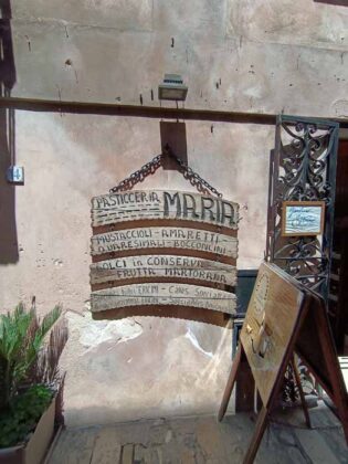 Erice Pasticceria Maria 01