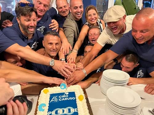 AFF16 CIRO CARUSO IL TEAM TAGLIA LA TORTA AFF16 CIRO CARUSO IL TEAM TAGLIA LA TORTA