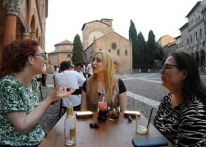Rossella Regina Chiara Sani Michela Vita Rossella Regina Chiara Sani Michela Vita