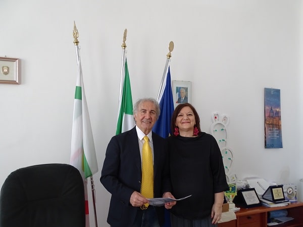 sindaco Maurizio Cisternino e dall’assessore alla Cultura Sonia PetrachiI 1sindaco Assessore