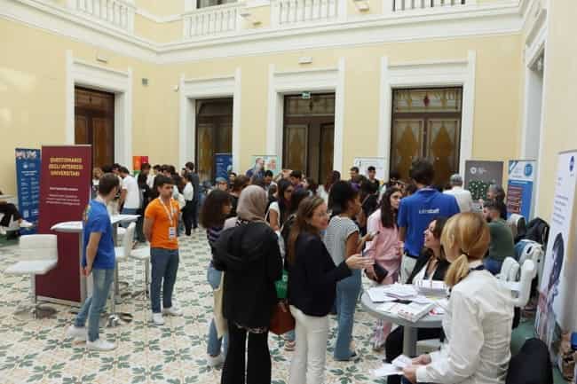 Salone 0 43