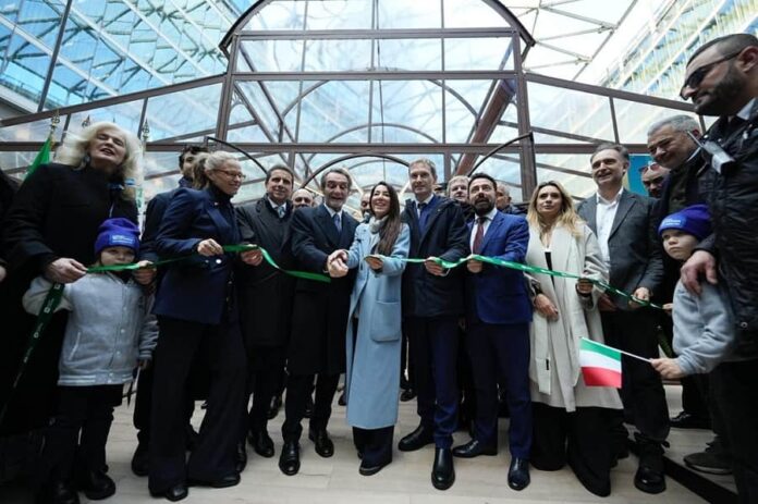 Inaugurazione Casa Lombardia 2026 - Taglio del nastro Inaugurazione Casa Lombardia 2026 Taglio Nastro