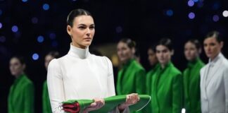 Apertura OPENING CEREMONY MILANO CORTINA 2026 - Abiti Armani