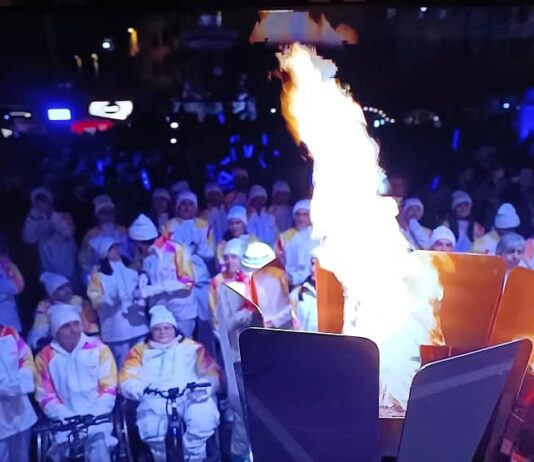 Paralimpiadi Milano-Cortina 2026 - fiaccola